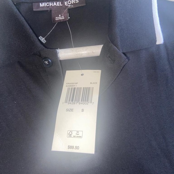 Brand new Michael kors short sleeves - Picture 2 of 5